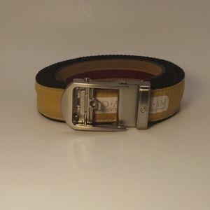 Nextbelt brand TPC sawgrass golf adjustable belt NWOT